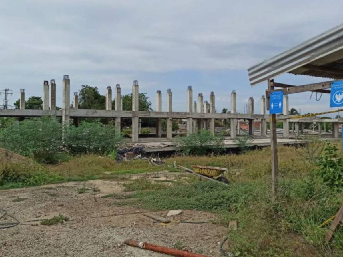 La Alcaldía reinició obras de construcción del colegio de Shakira