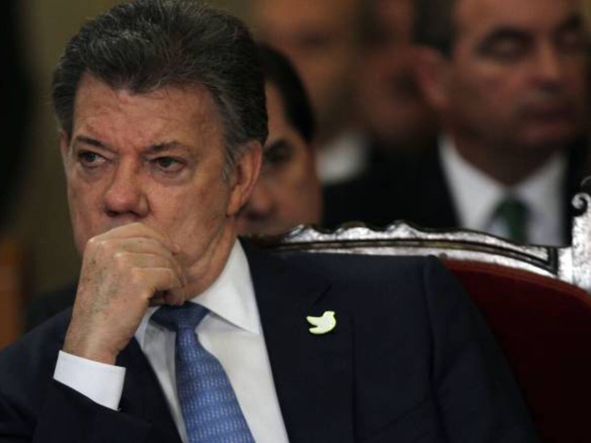 Facultades especiales por 90 días no son un ‘cheque en blanco’: Santos