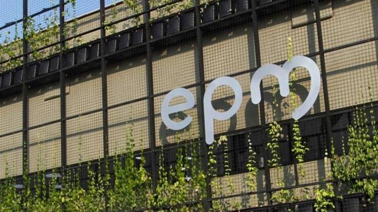 “Atornillados en EPM”: denuncian que exsecretaria de Quintero se rehúsa a dejar su cargo