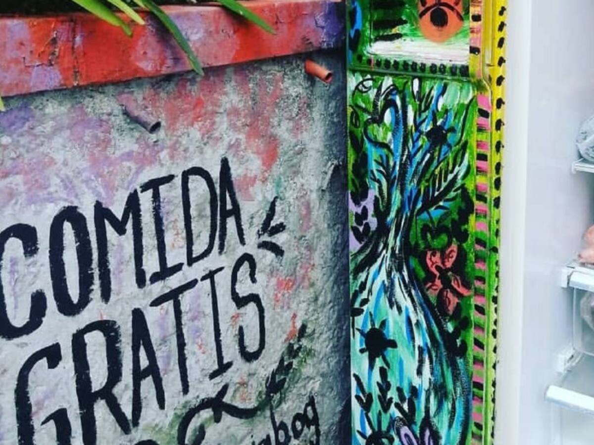 Neveras Solidarias se toman las calles de Bogotá para ayudar a las personas