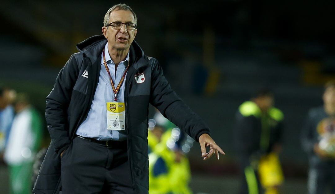 Gerardo Pelusso, técnico uruguayo, durante su paso por Independiente Santa Fe.
