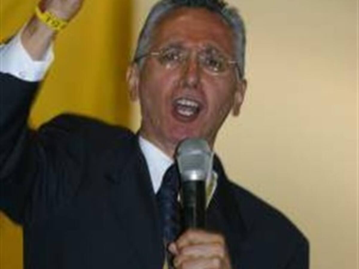 Cada lora en su palo, dice Jaramillo sobre alianza Petro - Peñalosa