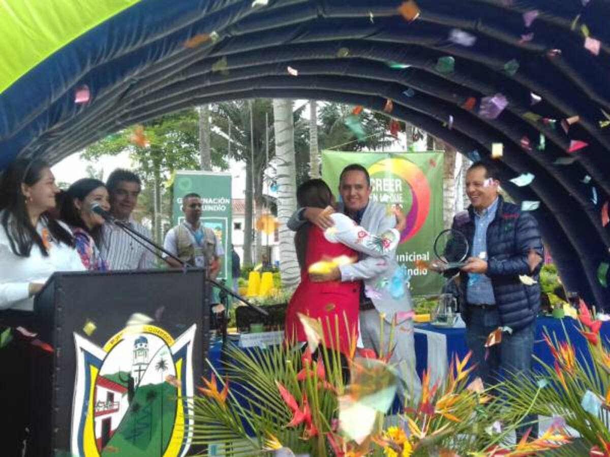 13 municipios país, tres Quindío certificado destinos turísticos sostenible