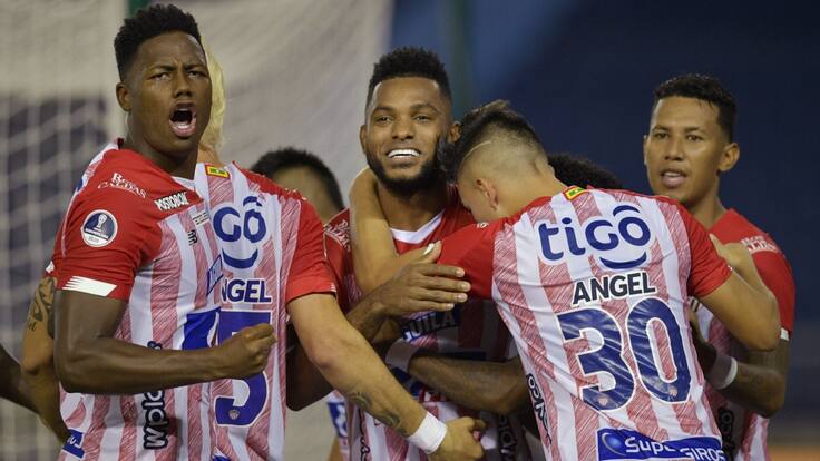 "Junior no fracasó, hizo cosas buenas este año" debate Alargue