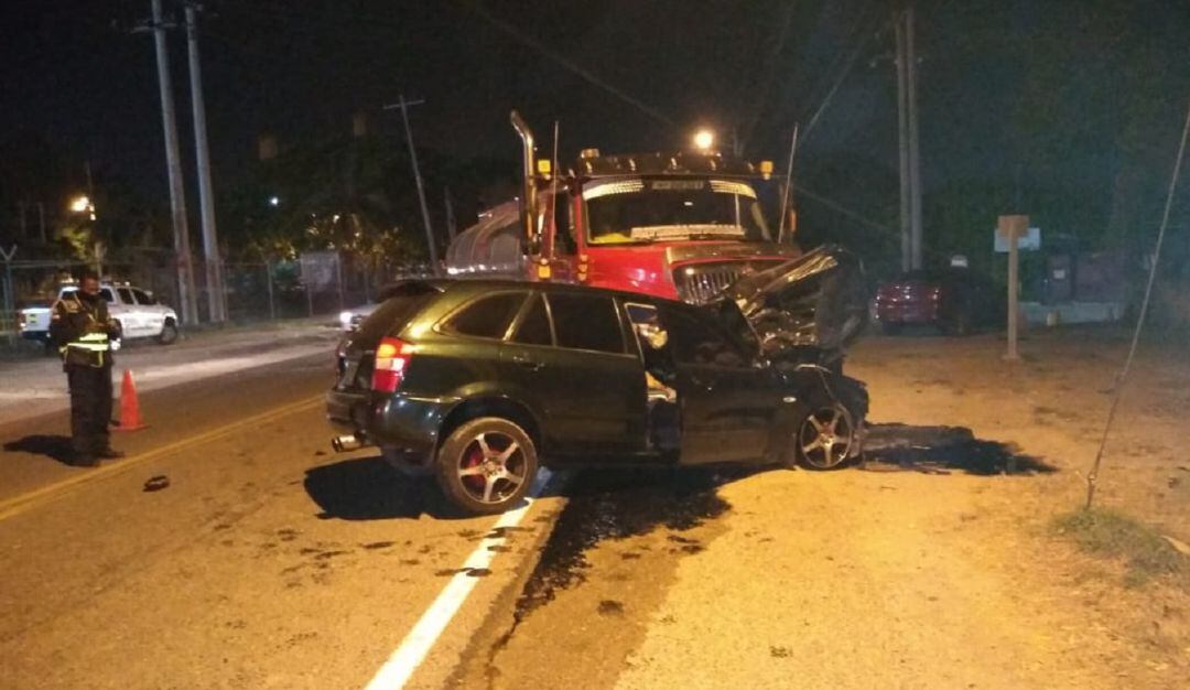 Accidente en Mamonal dejó dos muertos