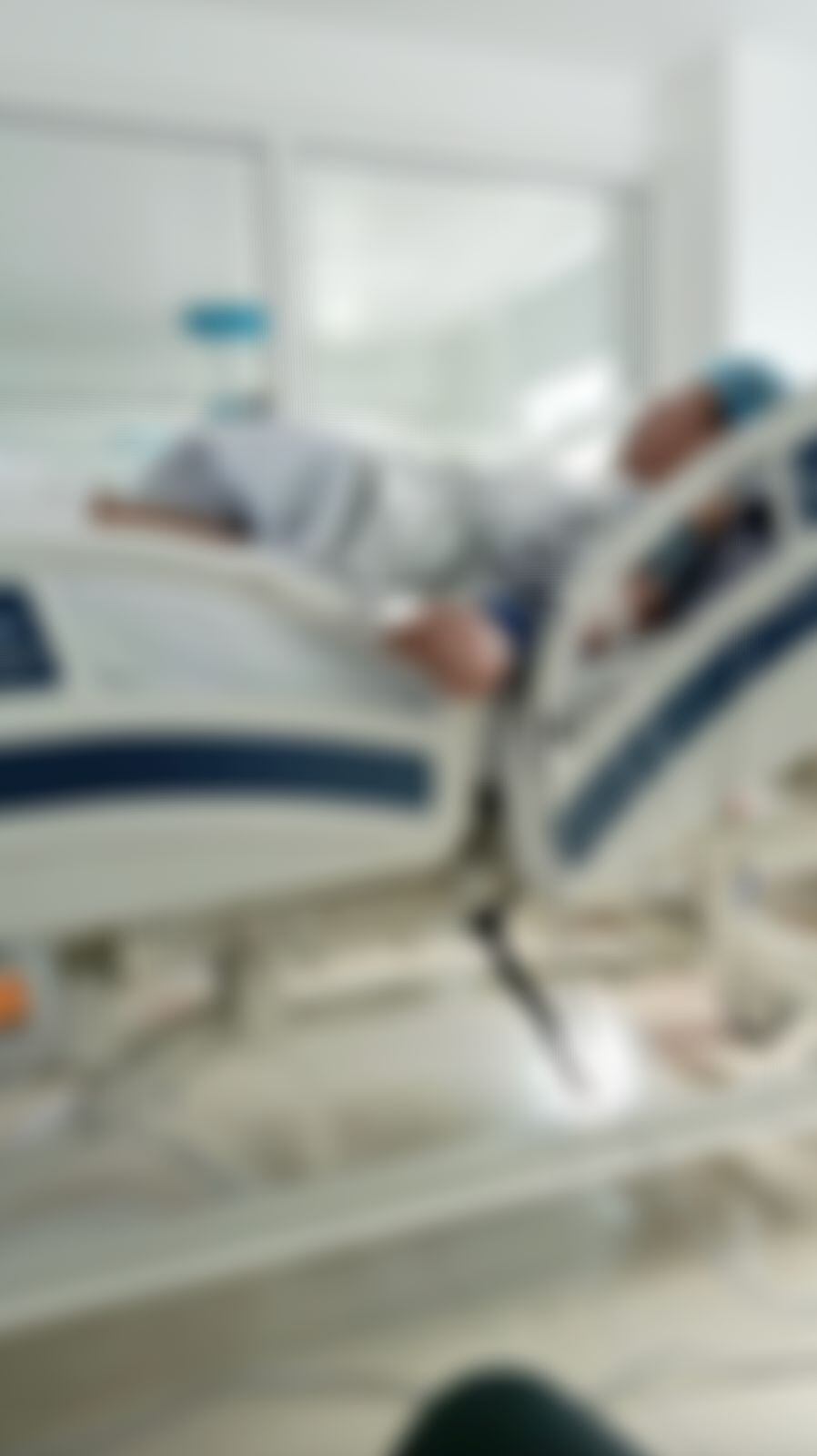 Joshua Losada un joven de 21 años sigue a la espera la autorización de la EPS para sus procedimientos médicos