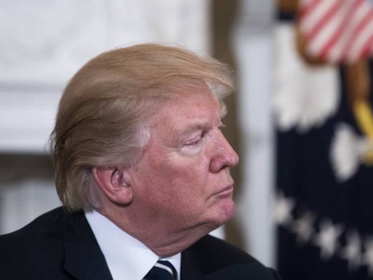 Trump sugiere profesores armados para evitar tiroteos en escuelas