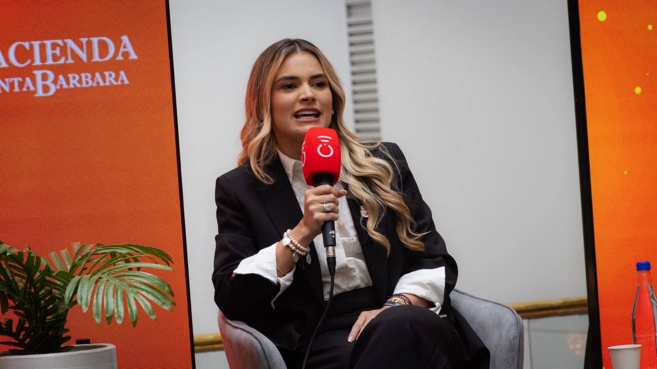 Ana Lucía Pineda, esposa de Abelardo de la Espriella. Foto Caracol Radio.