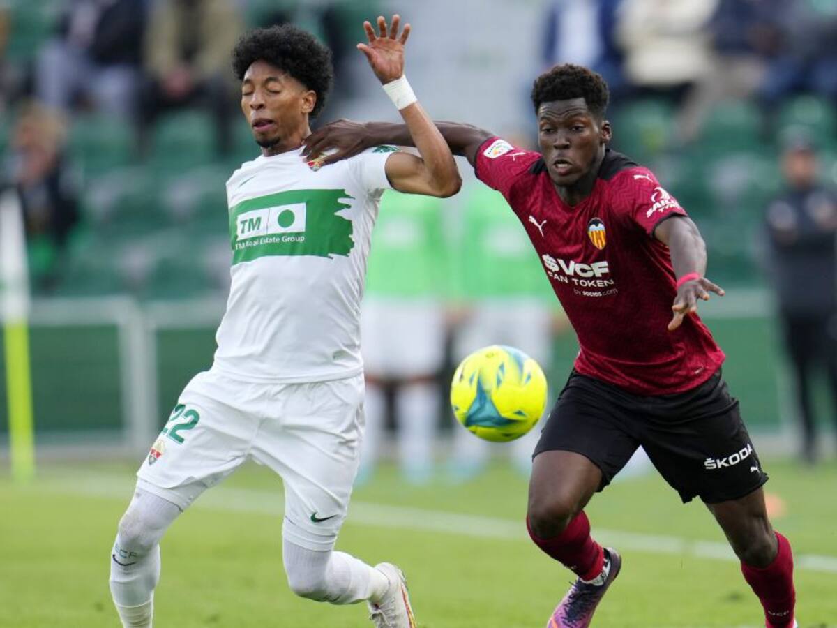 Johan Mojica podría ser sancionado hasta cuatro partidos en España