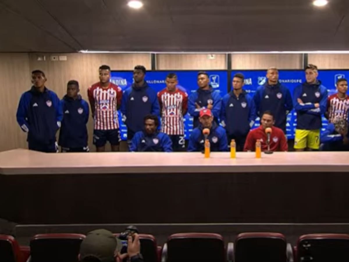 Junior salió a rueda de prensa a protestar: “No fue justo lo que pasó”