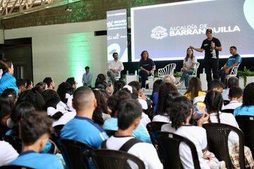 Lanzamiento del programa 'Más educación, más innovación' en Barranquilla./ Foto: Alcaldía de Barranquilla