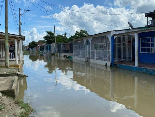 Las autoridades hacen monitoreo constante por alto riesgo de deslizamientos e inundaciones