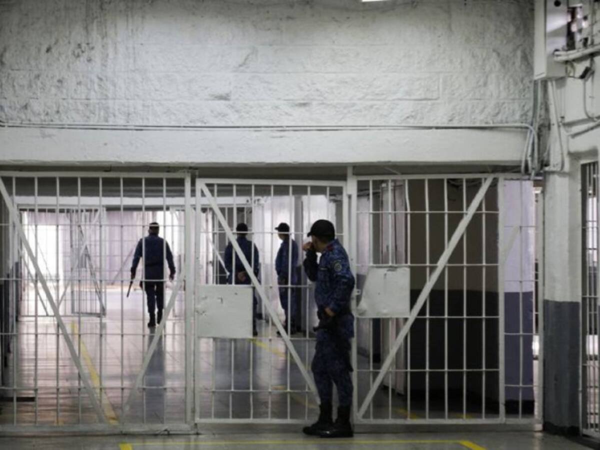 Inpec recibirá a detenidos en las Uris y Estaciones de policía