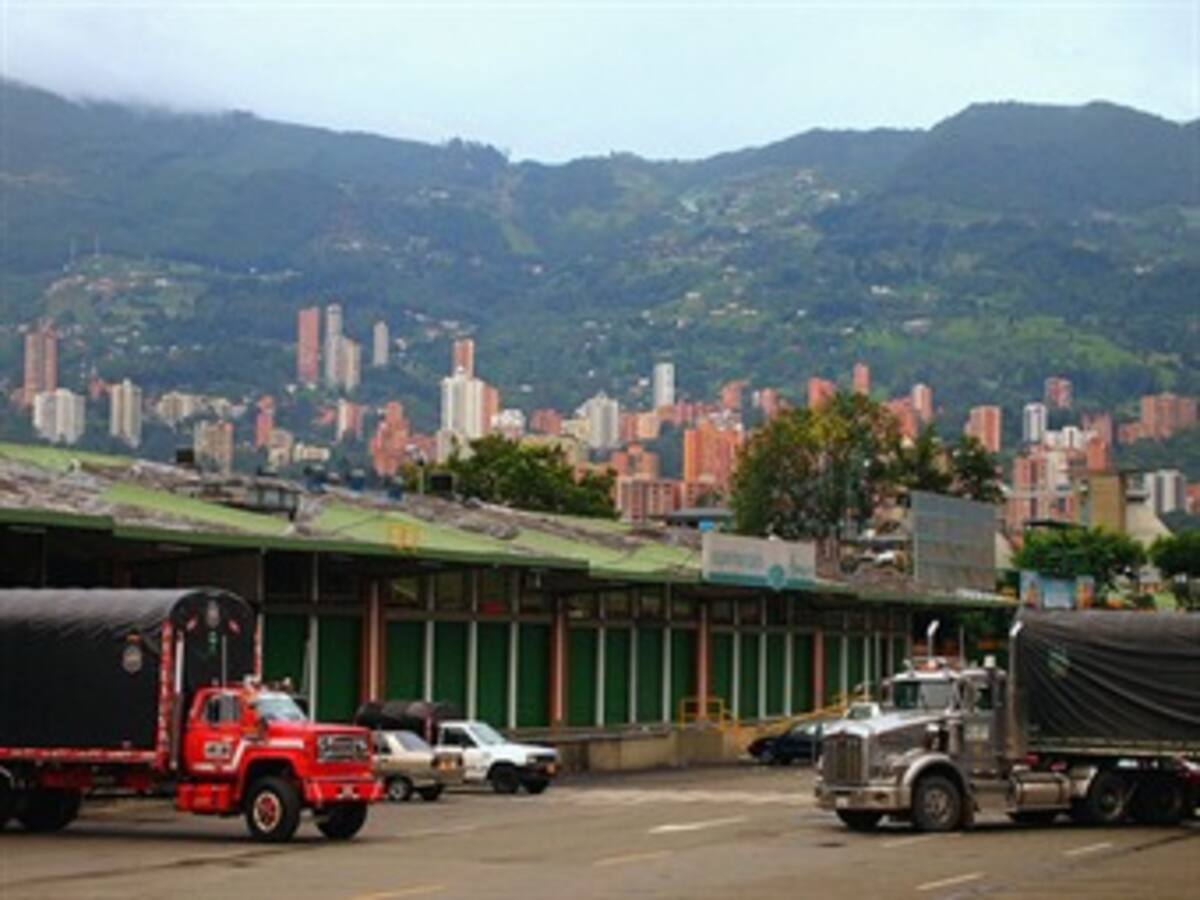 En 40% han caído despachos de alimentos de Medellín a la Costa Atlántica