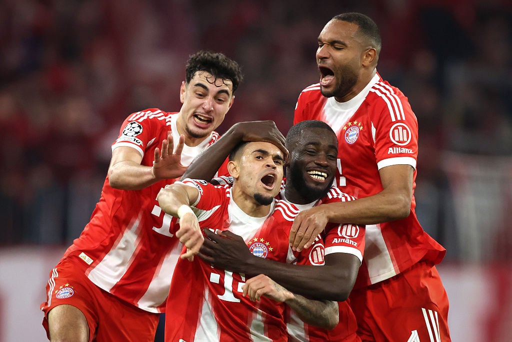 MUNICH, GERMANY - APRIL 15: Luis Diaz of Bayern Muenchen celebrates as he scores the goal 3:3 with Aleksandar Pavlovic of Bayern Muenchen, Jonathan Tah of Bayern Muenchen, Dayot Upamecano of FC Bayern Muenchen during the UEFA Champions League 2025/26 Quarter-Final Second Leg match between FC Bayern München and Real Madrid CF at Football Arena Munich on April 15, 2026 in Munich, Germany. (Photo by Stefan Matzke - sampics/Getty Images)