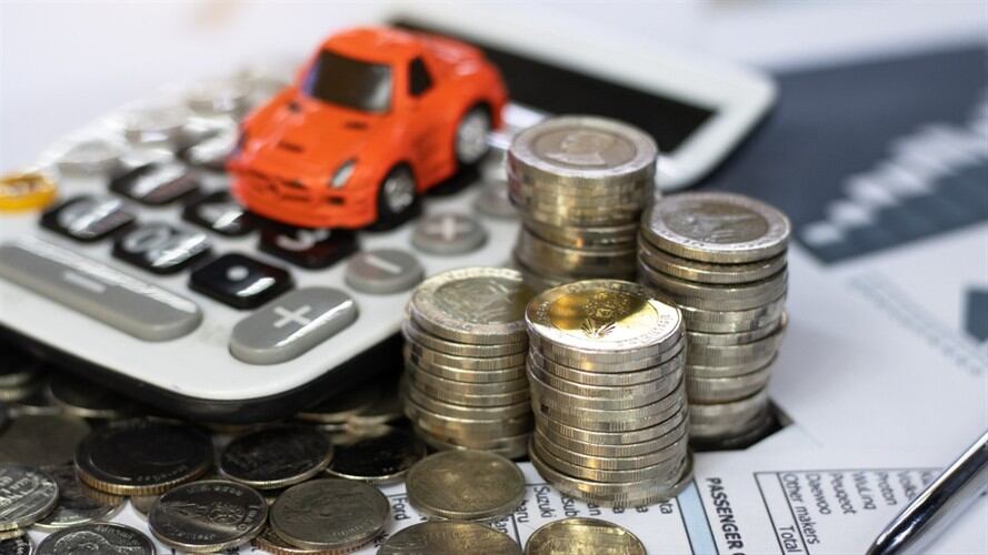 “Proponemos bajar el porcentaje de comisiones y se estarían liberando 180.000 millones de pesos”: senadora Ana María Castañeda. Foto: Getty Images / KRISANAPONG DETRAPHIPHAT