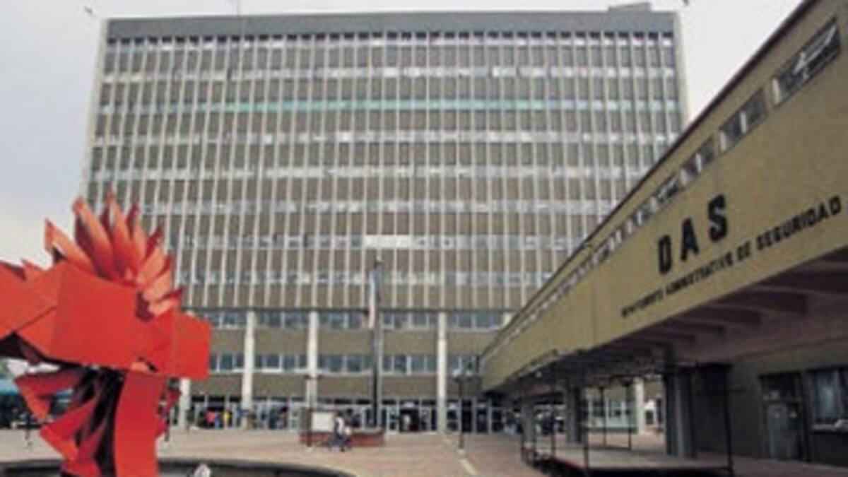 Procuraduría vigilará archivos secretos del DAS tras anuncio de su liquidación