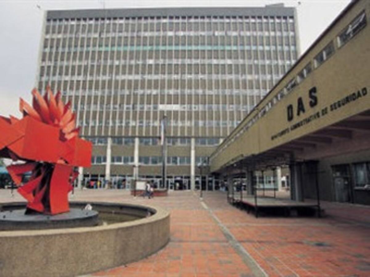 Procuraduría vigilará archivos secretos del DAS tras anuncio de su liquidación
