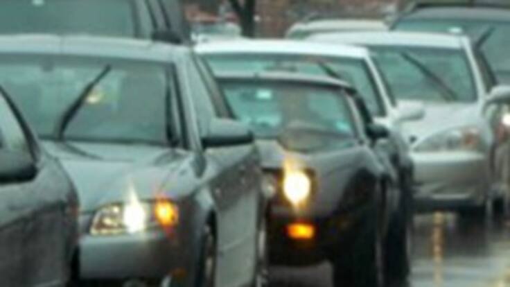 Caos vehicular por fuerte aguacero en Bogotá