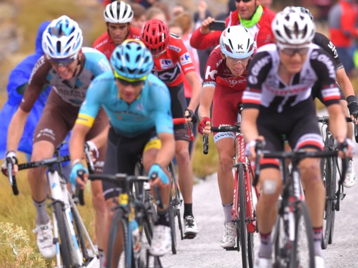 Miguel Ángel López segundo en la etapa 14 de la Vuelta España