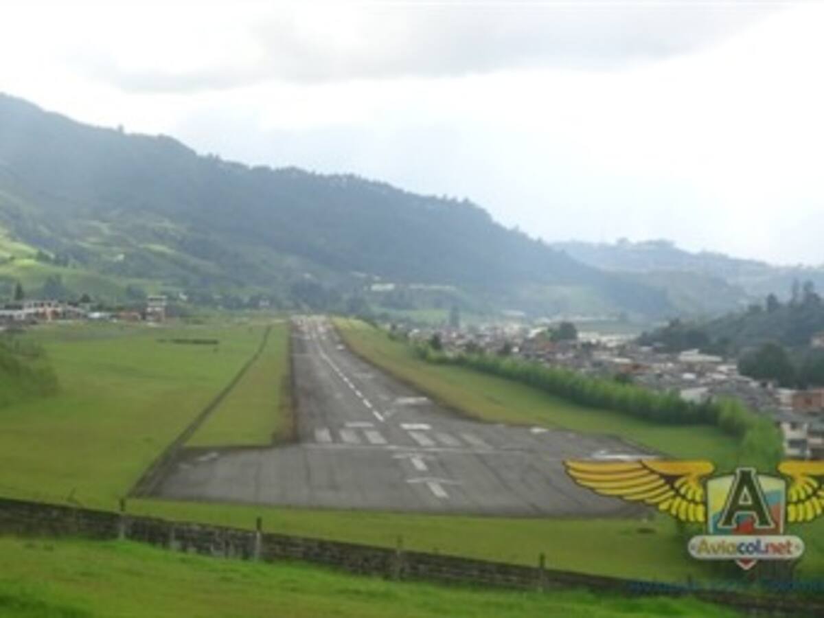 Aeronáutica Civil entregará equipos especiales para el aeropuerto La Nubia de Manizales