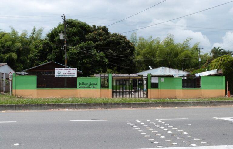 Foto: Institución Educativa Comunitario Cerritos (archivo).