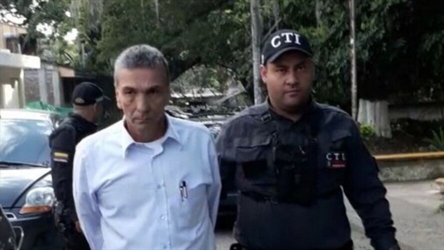 Fabio Humberto Montoya fue cobijado con medida de aseguramiento en centro carcelario, por presuntamente devolver máquinas utilizadas en actividades de minería ilegal. Foto: Fiscalía General de la Nacion.
