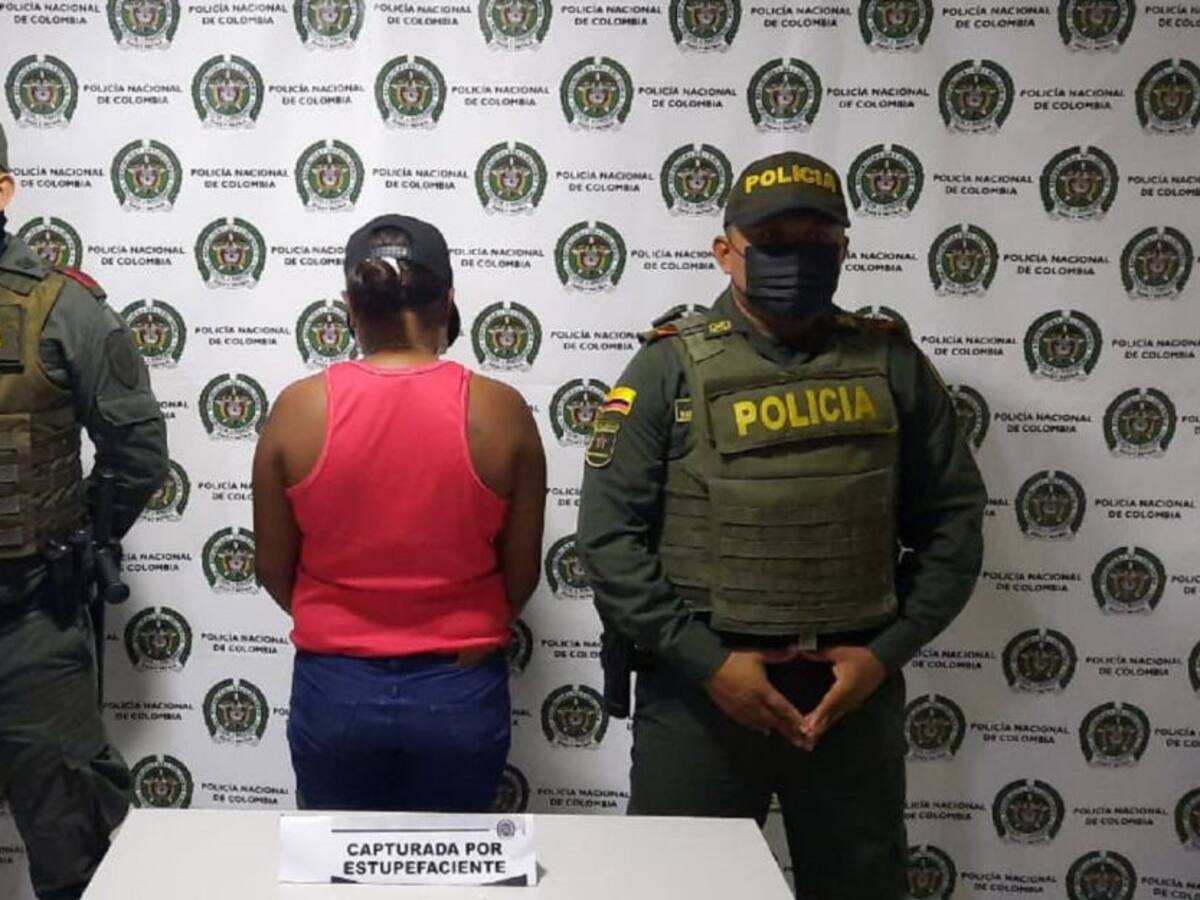 Mujer pretendía ingresar a estación de Policía con un ‘narco De Todito'