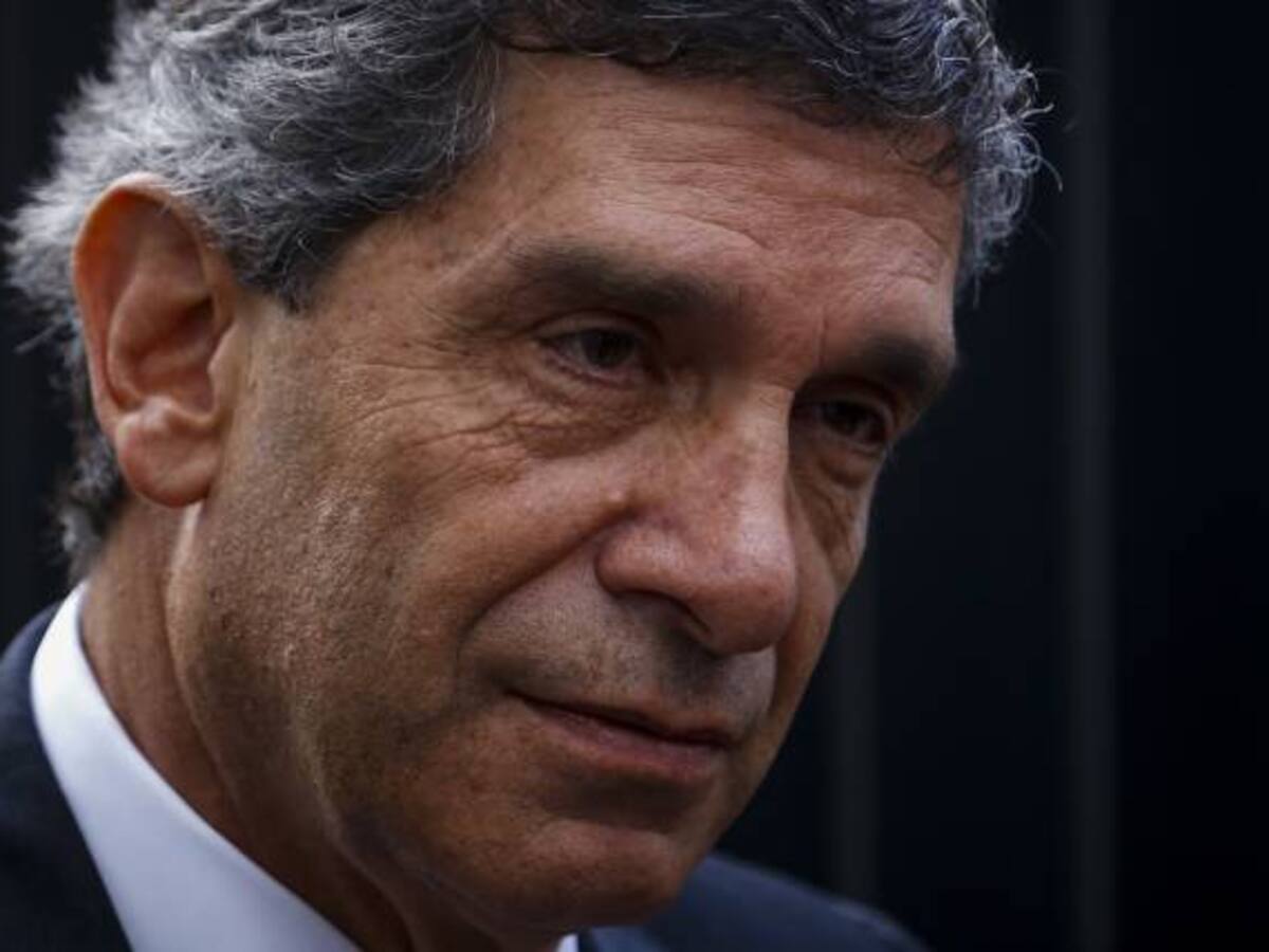 Pardo pide a Vargas Lleras claridad frente a su campaña electoral de Bogotá