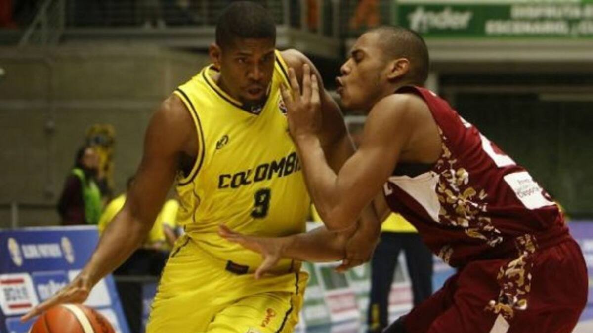 La asociación de entrenadores de baloncesto, objetivo de Stalin Ortiz