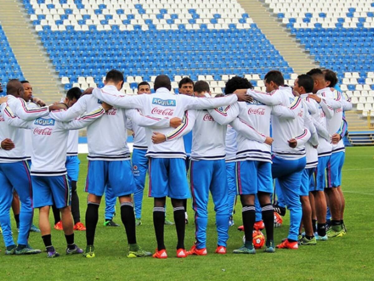 Colombia entrenó con el grupo completo de 26 jugadores convocados