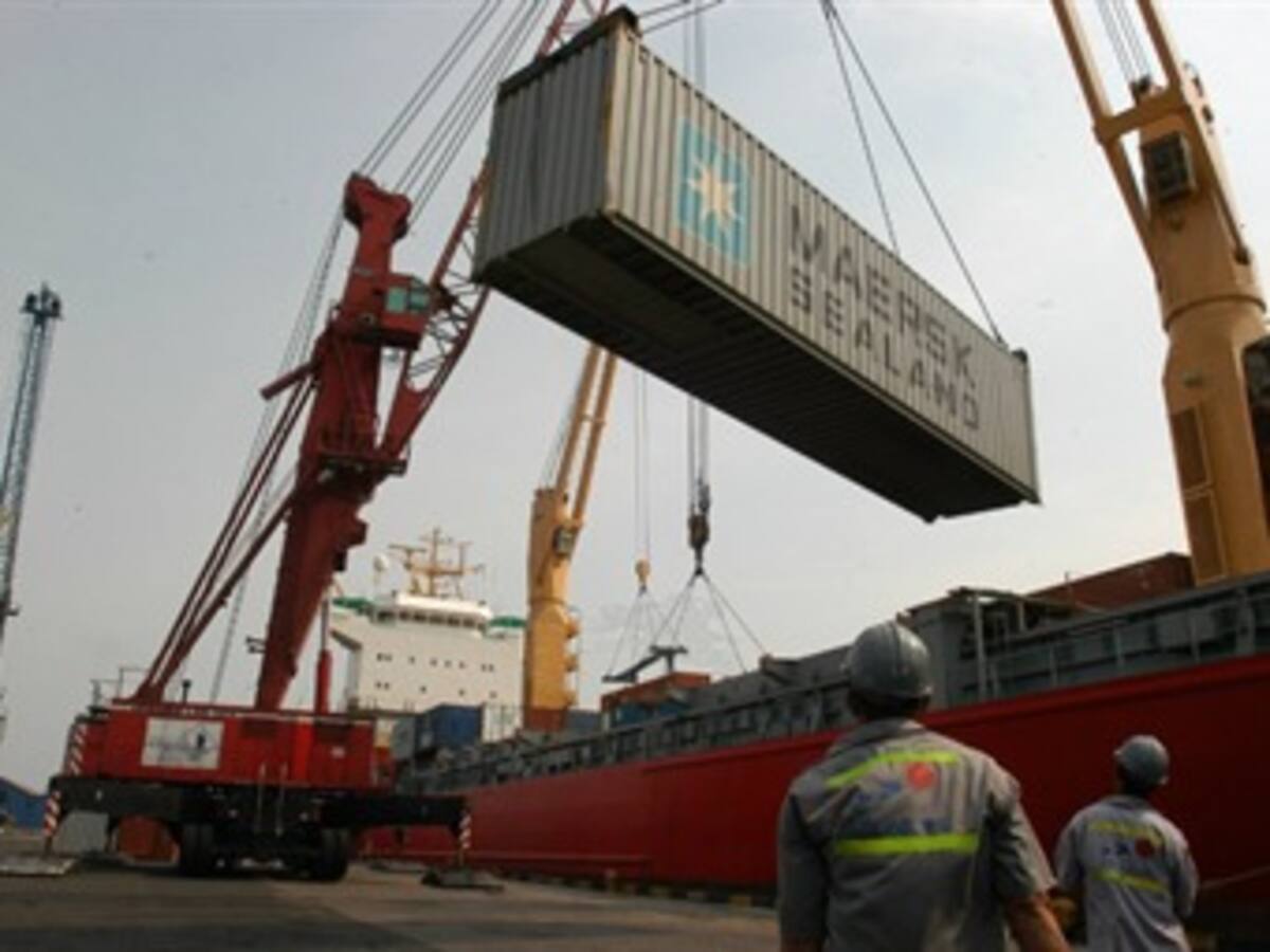 Exportaciones colombianas cayeron en febrero 6,6%: DANE