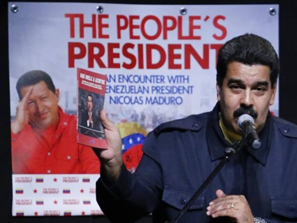 Video: Maduro intenta hablarle en inglés a Obama