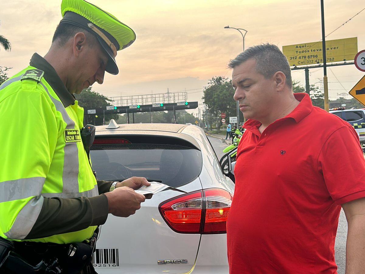 Unos 7 mil hombres de la fuerza pública brindarán seguridad en Semana Santa en Santander