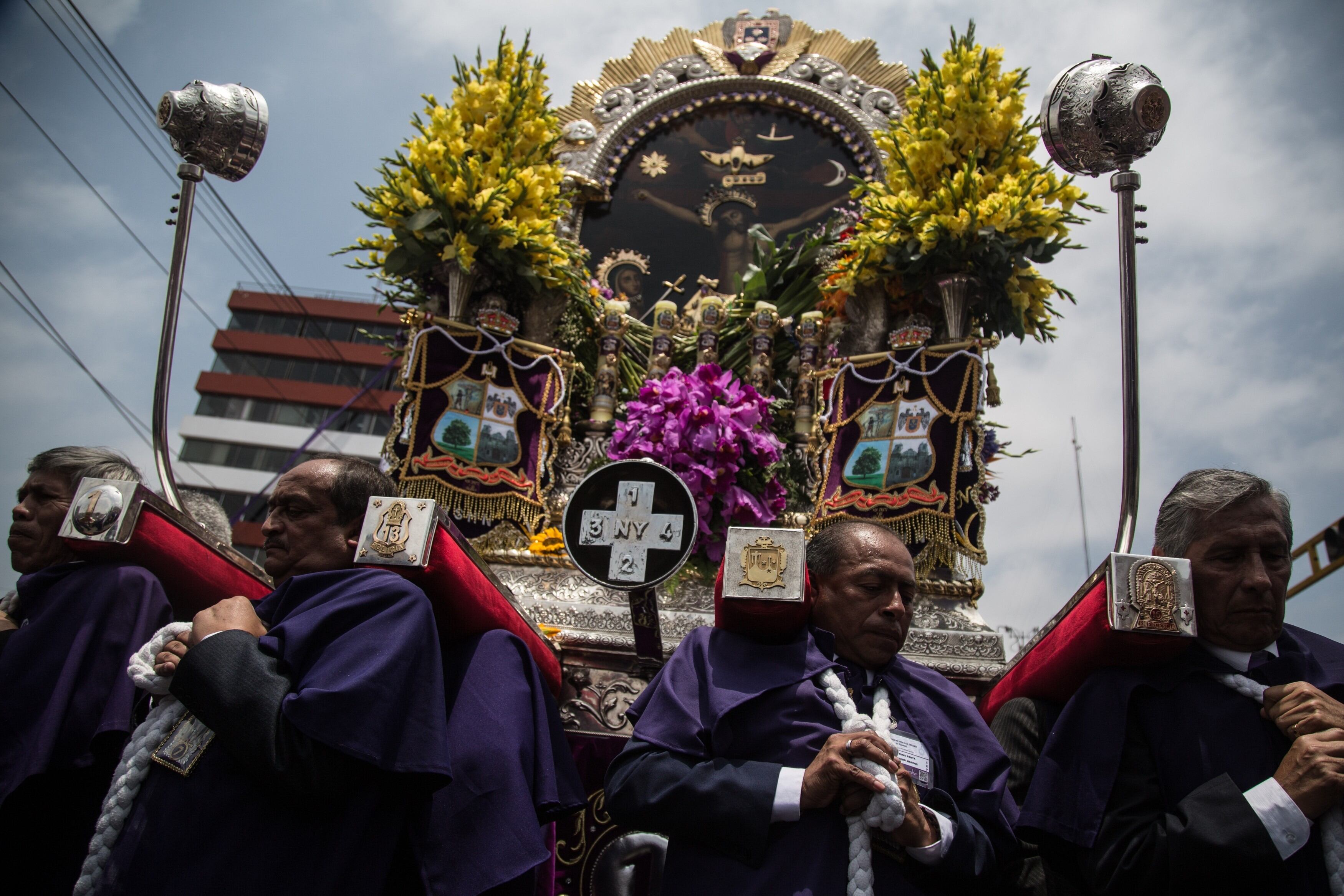 Señor de los Milagros / (Photo by Sebastian Castaneda/Anadolu Agency/Getty Images)