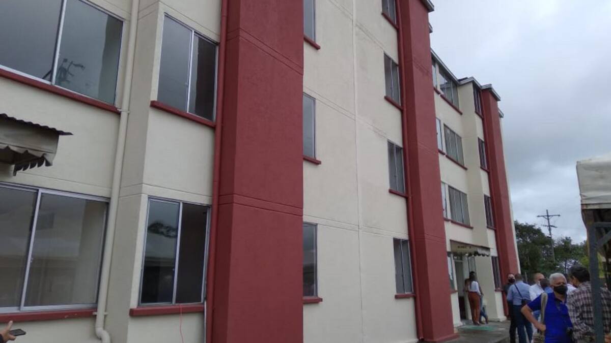 Apartamentos en Villa flor en Armenia fueron entregados a periodistas