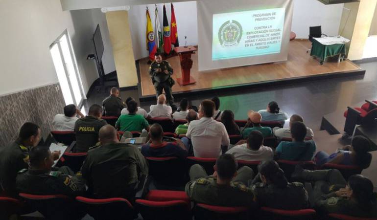 Socialización con propietarios de casas de lenocinio para evitar explotación infantil.