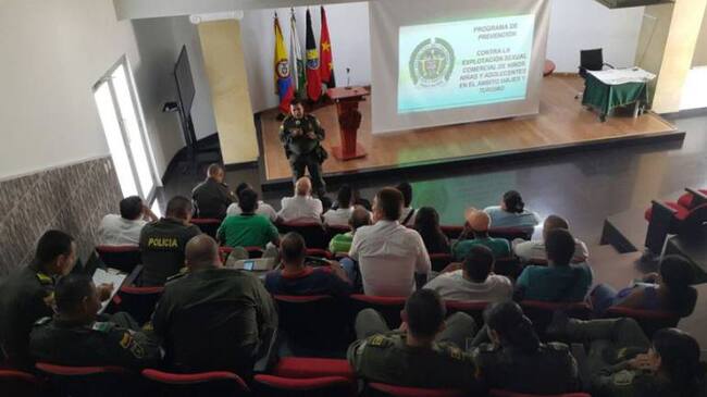 Socialización con propietarios de casas de lenocinio para evitar explotación infantil.