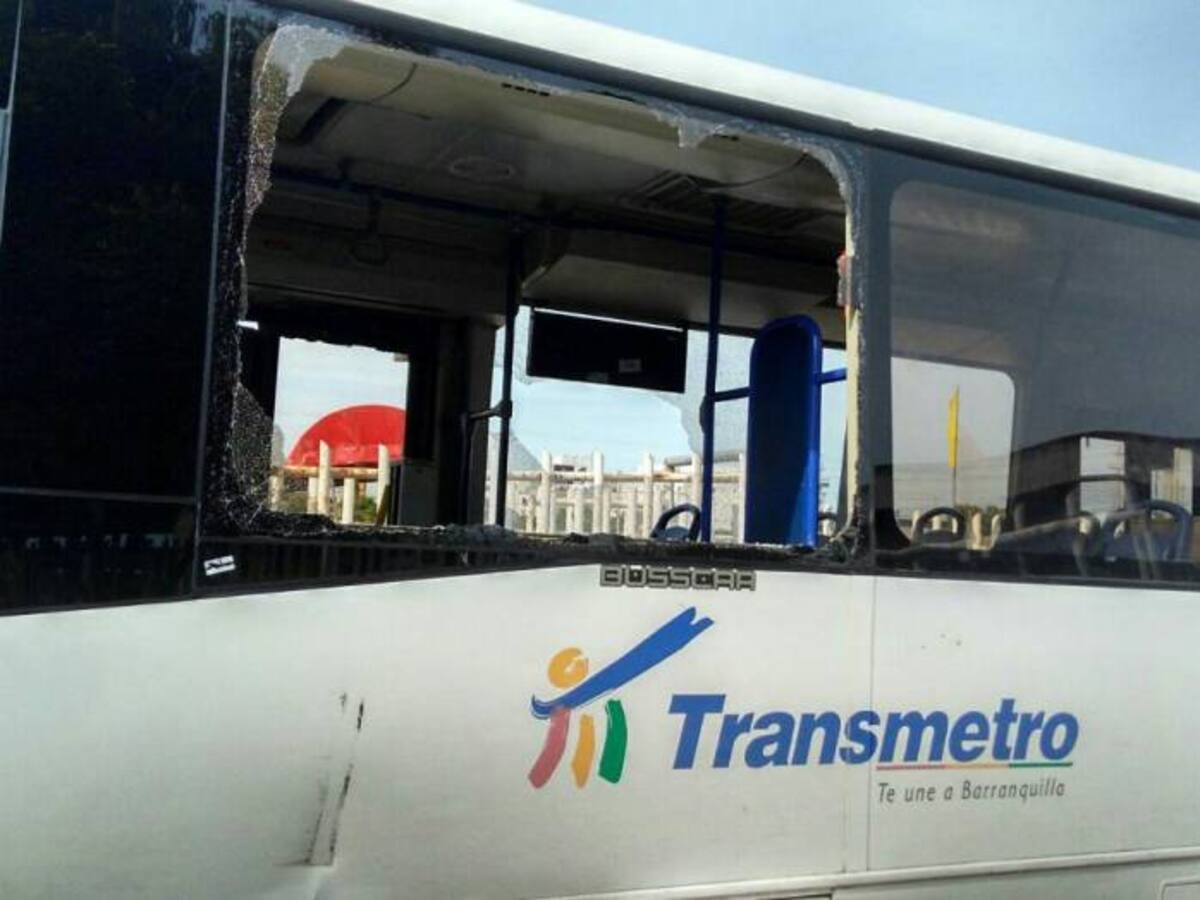 Van más de 270 casos de vandalismo contra Transmetro en 2017