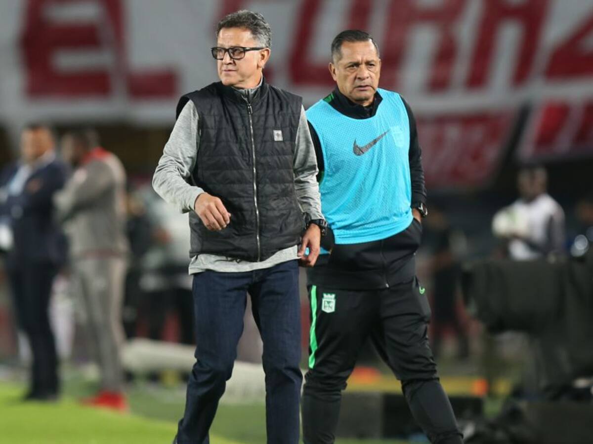 Juan Carlos Osorio renueva su contrato por seis meses más