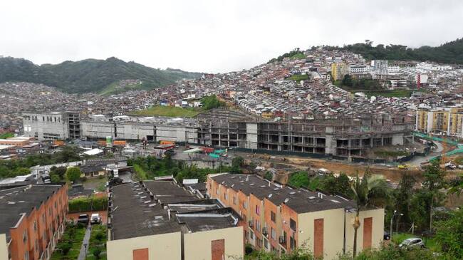 El Centro Comercial que se construye en Manizales, en el barrio La Carola.