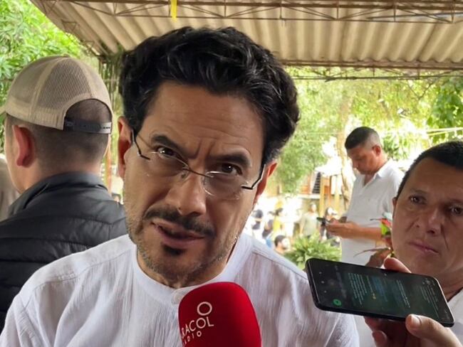 Iván Cepeda (Caracol Radio).