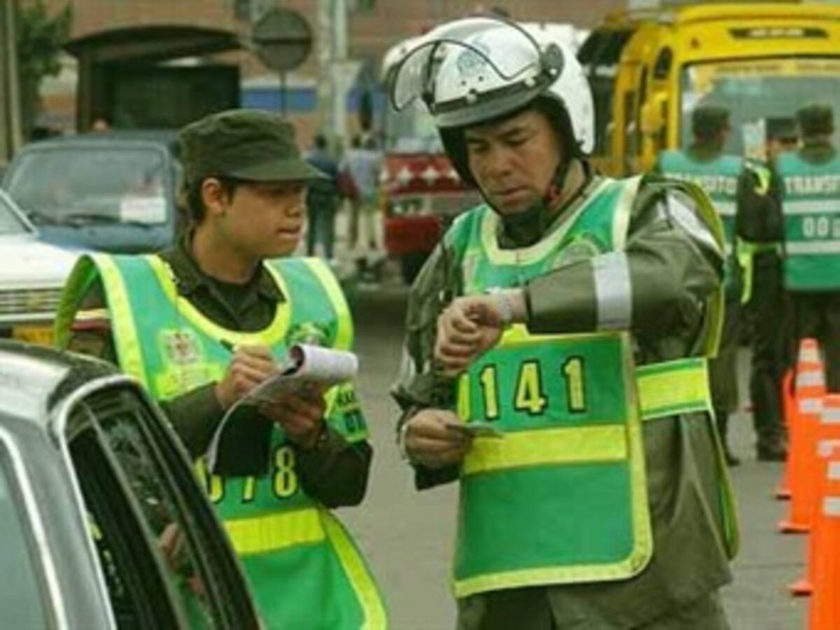 El martes comienzan las multas por Pico y Placa en Medellín
