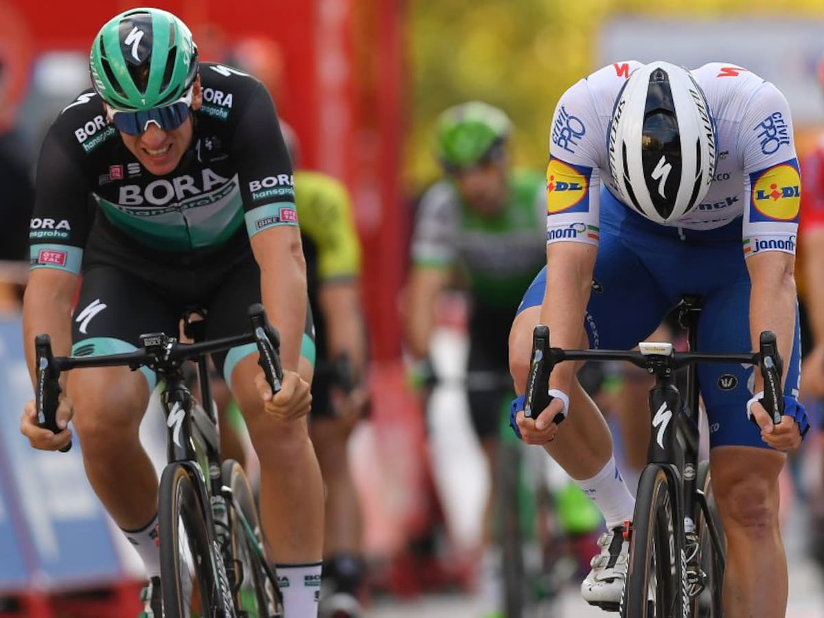 Pascal Ackermann se queda con la etapa final de La Vuelta