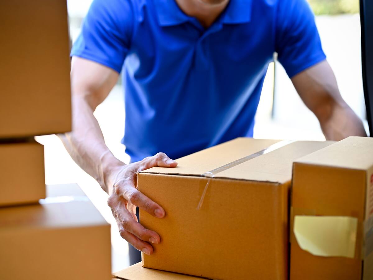 Hay sensación de favorecimiento a 4-72: empresas de encomienda por represamiento en aduana