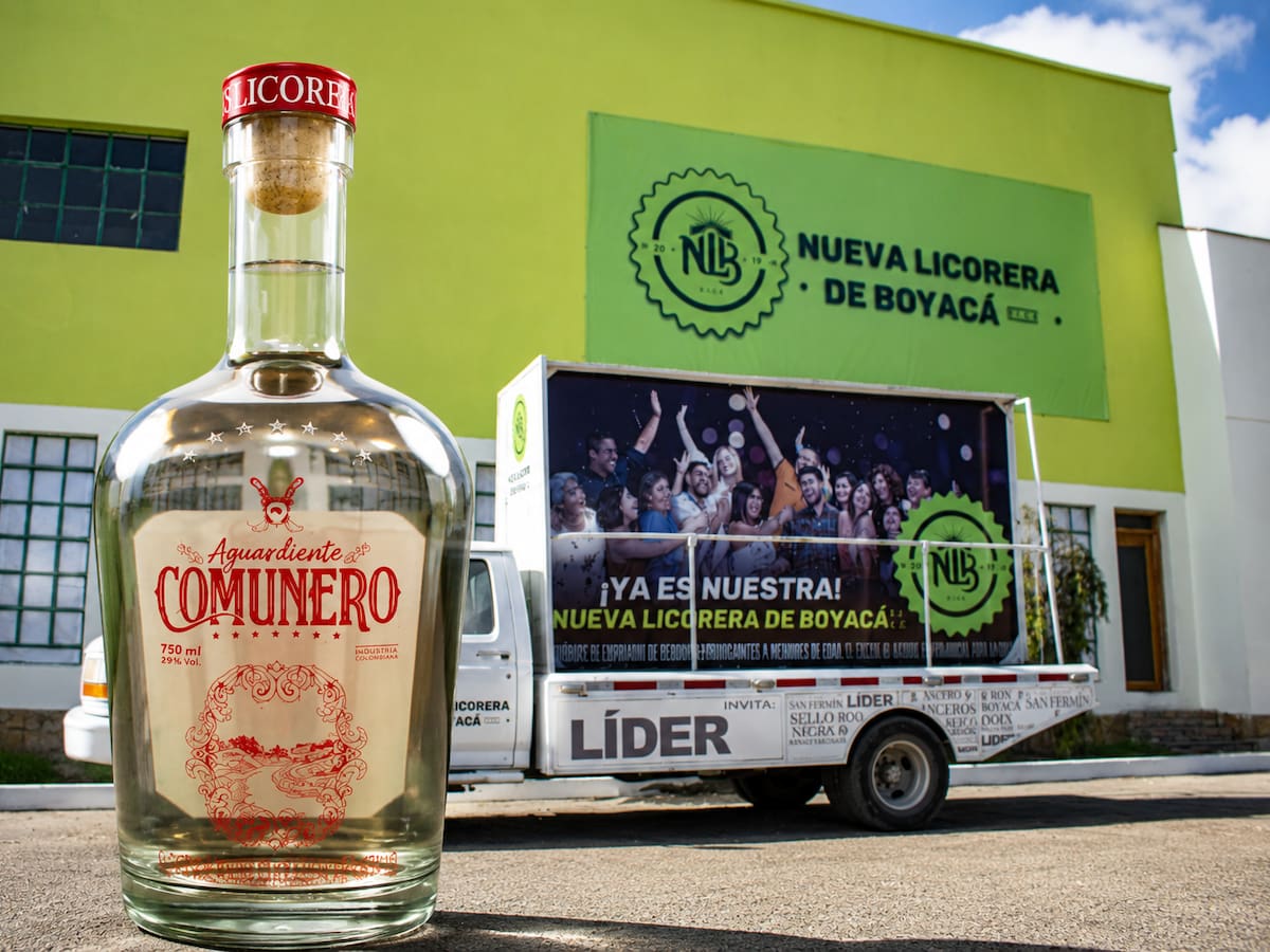 Nueva Licorera de Boyacá producirá un millón de botellas de licor para Santander