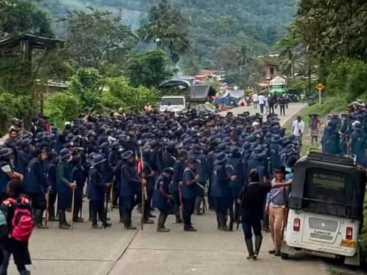 Foto: Minga Indígena en la vía Risaralda - Chocó - suministrada comunidad.