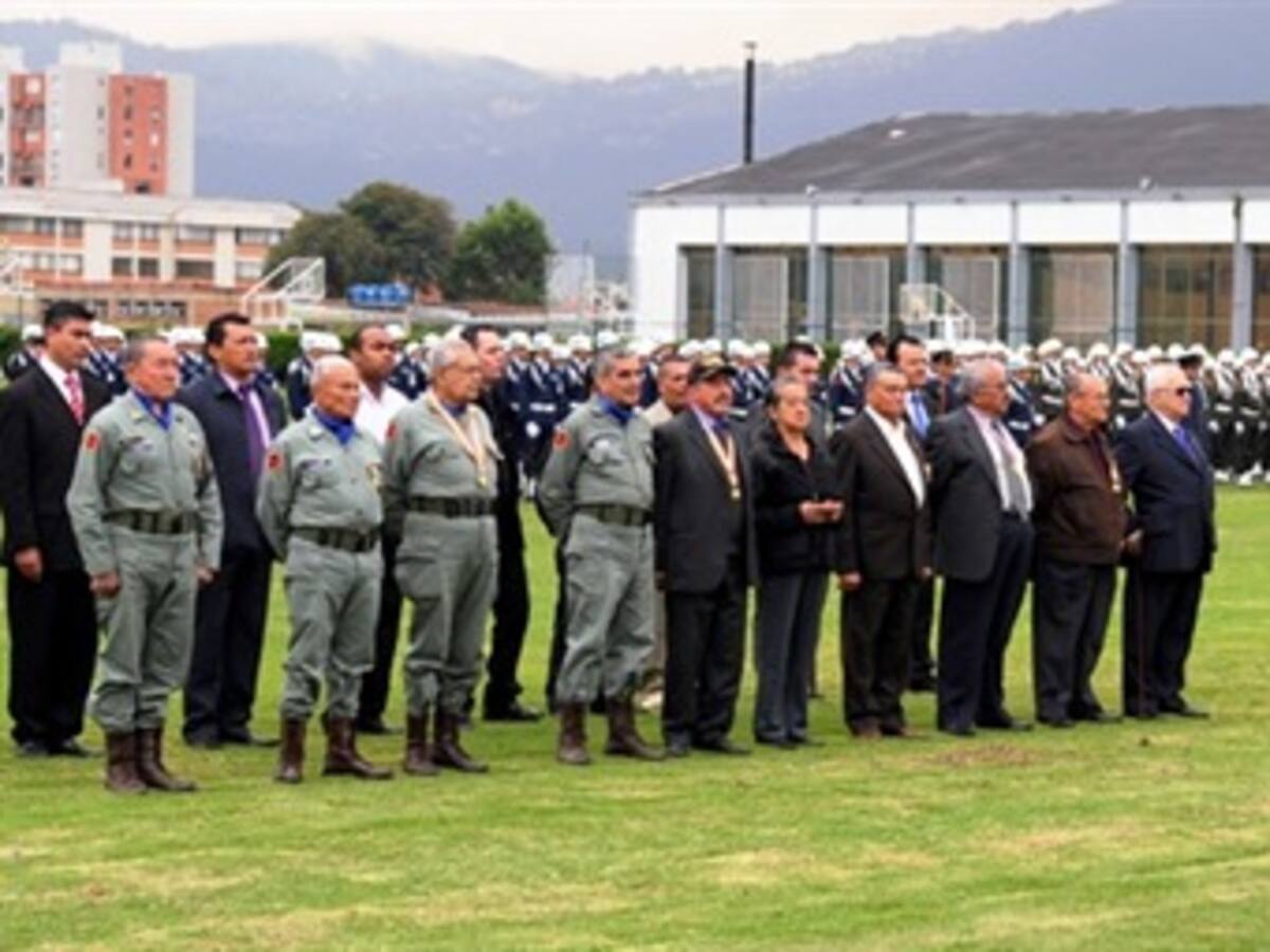 Gobierno busca conciliar demandas laborales con 68 mil retirados de la Fuerza Pública