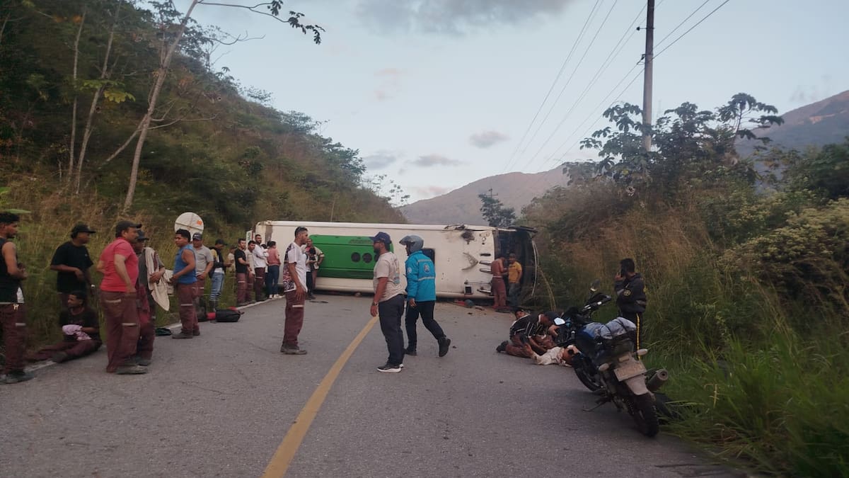 Un bus con trabajadores contratistas de EPM se accidentó en Hidroituango, hay doce heridos