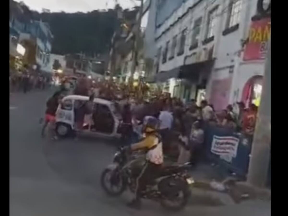 Video: pánico en Barbosa por accidente durante el Festival del Río